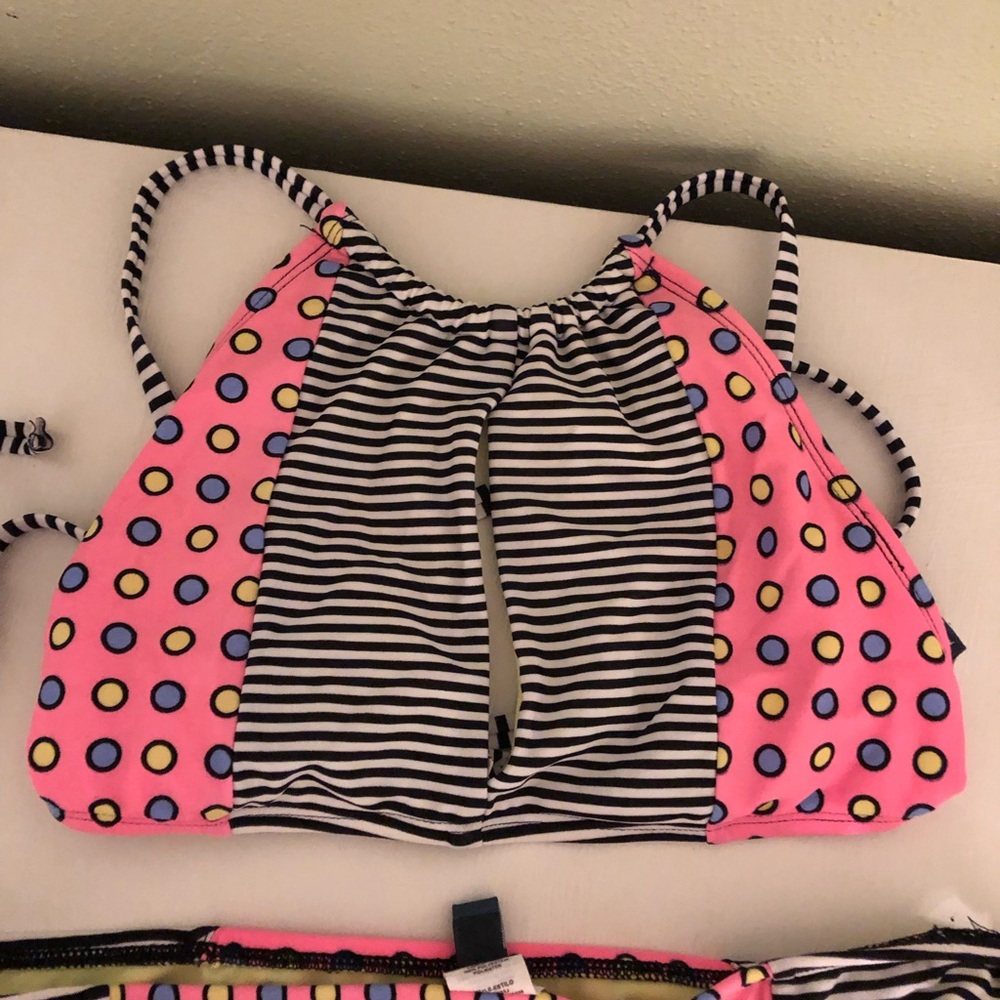 Bathing suit- only worn a couple times! - Picture 2 of 4